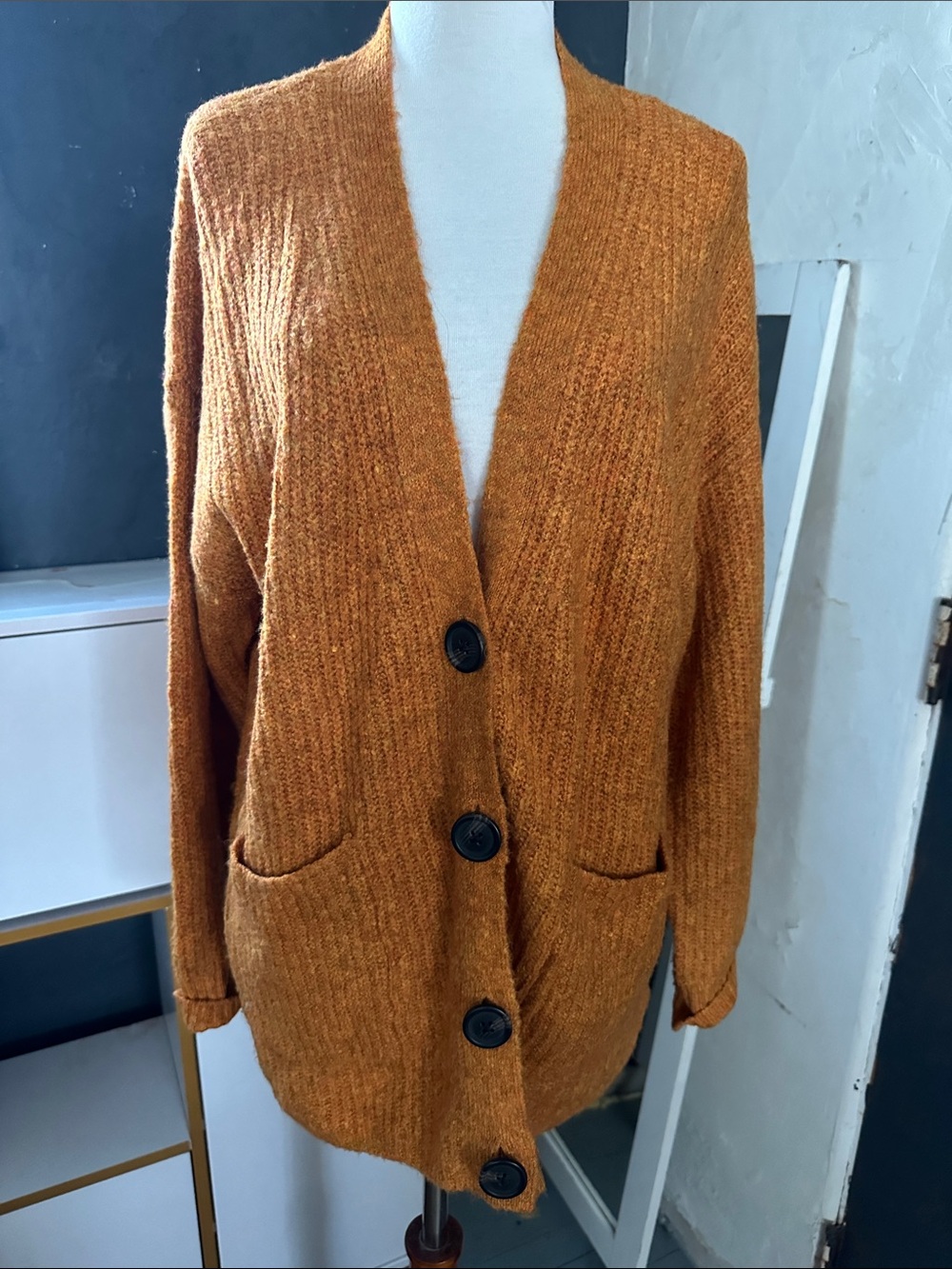 American Eagle Outfitters Chunky Button Cardigan Sweater - Rust Orange Small